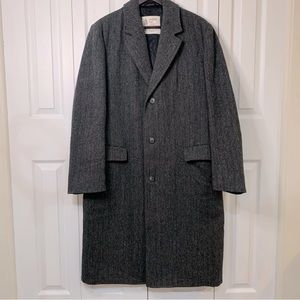 Vintage London Fog Sz44 long 100% pure wool dark gray herringbone overcoat
